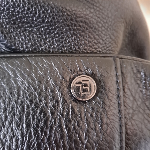 Elliott Lucca Black Leather Double Strap Medium Purse / Bag with Zip & Snap Lock - Picture 10 of 13